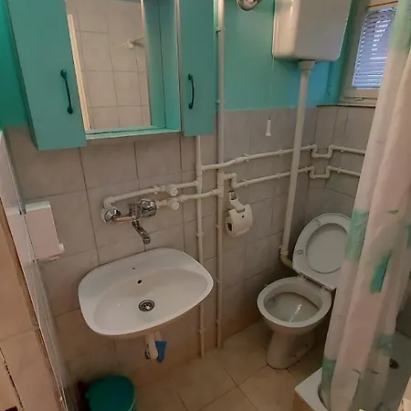 Affittacamere Domacinstvo Jolovic *