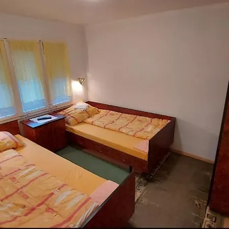 Domacinstvo Jolovic Affittacamere Kraljevo